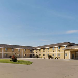 Super 8 By Wyndham Sikeston/Miner Area